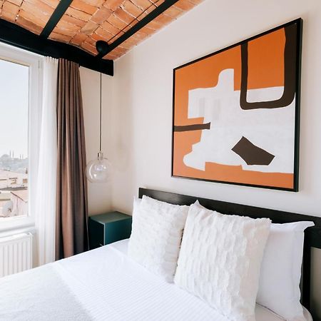 Flat W City View Near Galata Tower In Istiklal Ave Apartman Isztambul Kültér fotó