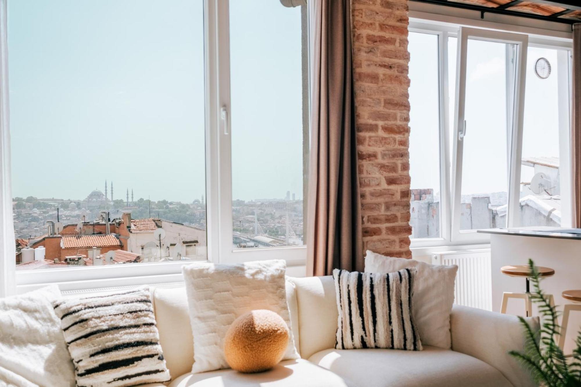 Flat W City View Near Galata Tower In Istiklal Ave Apartman Isztambul Kültér fotó